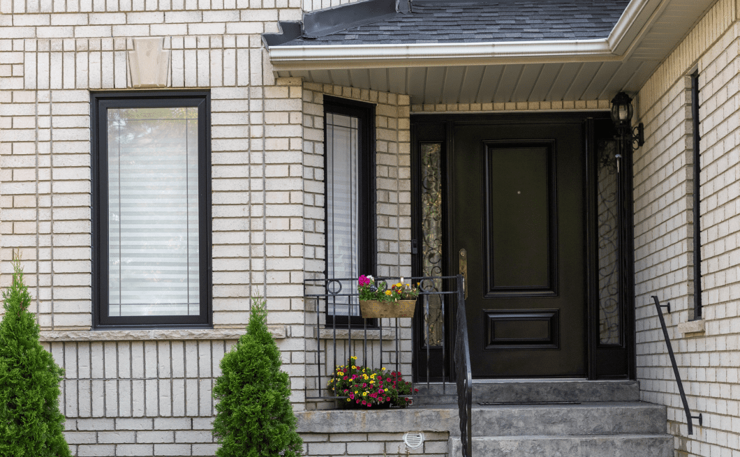 Front Door & Glass Windows - Ottawa Windows